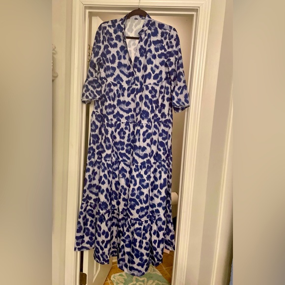 Emory rose Dresses & Skirts - Woman’s Emory Rose Tiered-Maxi. Size Large.